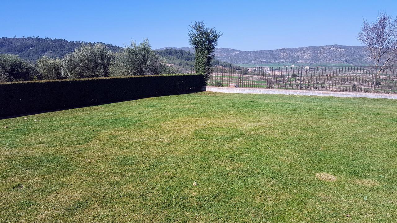 La Torre Blanca Villa Cardona Exteriör bild